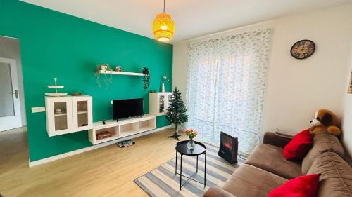 MaiFamilyBCN-Cómodo Y Para familia Y Metro Cercano