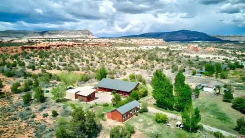 Main House Private Gate to Canyons of the Ancients Near Mesa Verde National Park