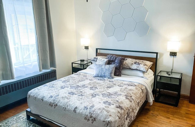 Main Street Stay - Unit 3 - cozy apt near NRG