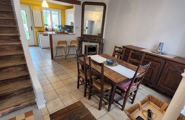 Maison 10personnes+1banquette Pour 1 Enfant Jardin 300m2 et Barbecue Avec Bois