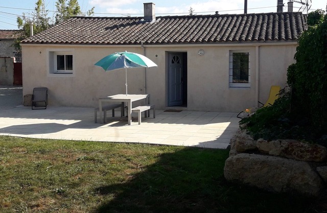 Maison au Calme Avec Jardin, Terrasse et Barbecue