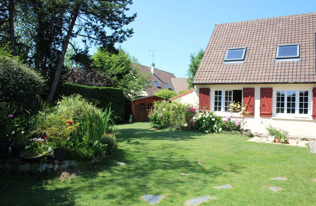 Maison au Calme Commerces a Proximite