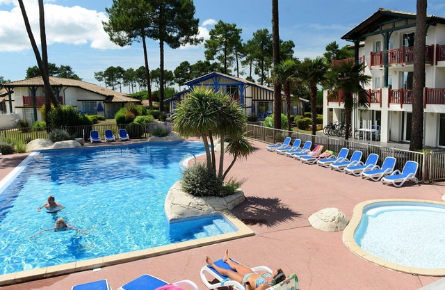 Maison au coeur du Golf ! Accès piscine