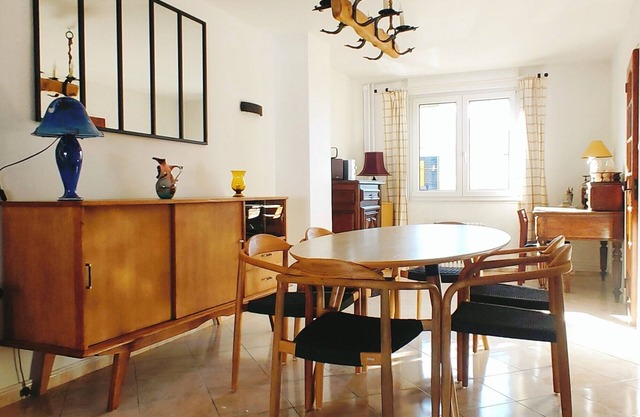 Maison Avec Garage et Jardin à Cambrai