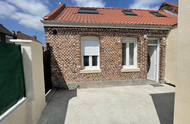 Maison chaleureuse au calme