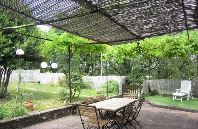 Maison de Campagne au Cœur de la Verdure Lotoise