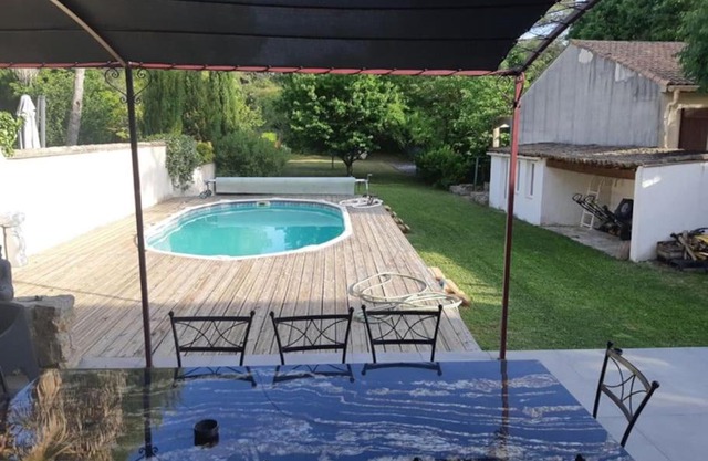 Maison de famille avec piscine à Saint Paul et Valmalle
