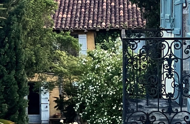 Maison de Gardien - charming boho farmhouse Gers.