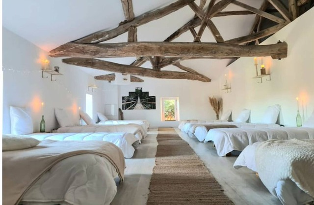 Maison de Maître Avec Piscine au sel