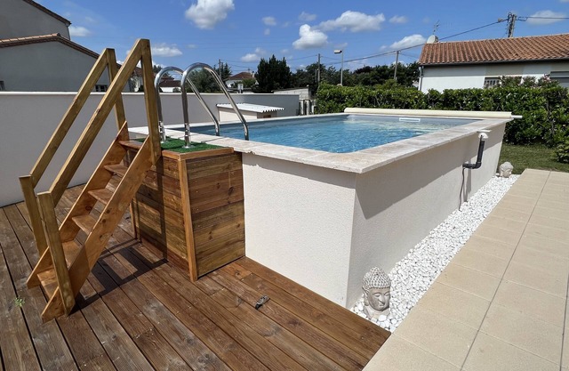 Maison de Vacances Plain Pieds Avec Piscine et Climatisation