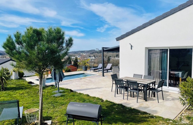 Maison Neuve Avec Piscine 10 min de Perigueux