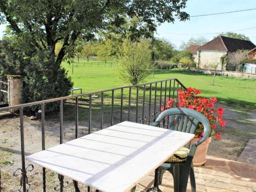 Maison Périgourdine avec jardin clos, cheminée et activités nautiques à proximité - FR-1-616-15