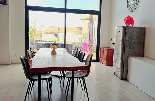 Maison Rénovée au Cœur du Sud Ouest, Entre Gers et Garonne