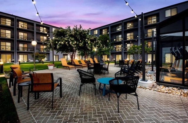 Make Your Trip More Enjoyable! 3 Posh Units, Close to African American Museum