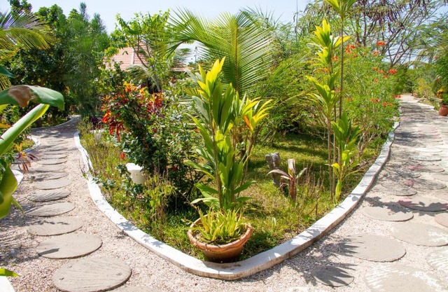 Mama Africa Art Residence & Art Center Gambia