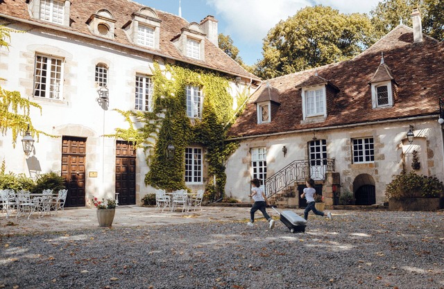 Manoir des Dryades (alone) - 16 people