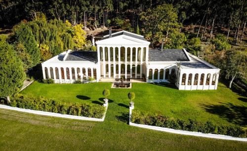 Manor House at La Roche Estate - Franschhoek