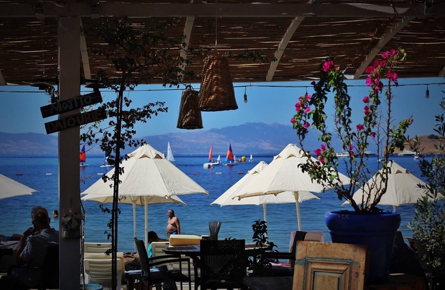 Manuela Hotel