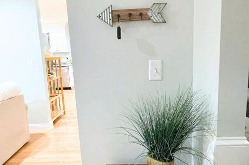 Maplewood Spacious Home Fire Pit Mod Location Pet Ok by Vacation Your Way