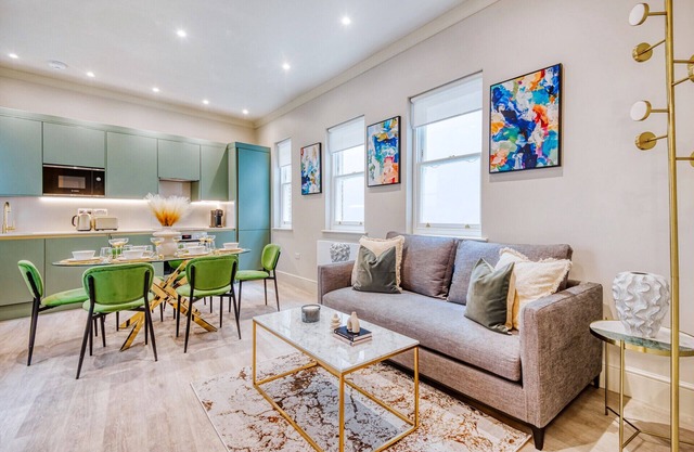 Marble Arch Suite 2-Hosted by Sweetstay