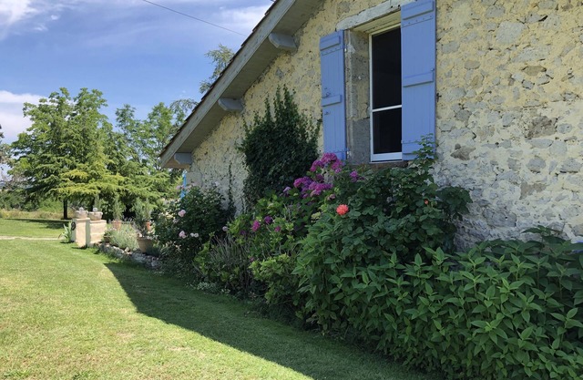 Marcadis Gite @Finders Keepers France. Adult only site with 16 acres and a lake