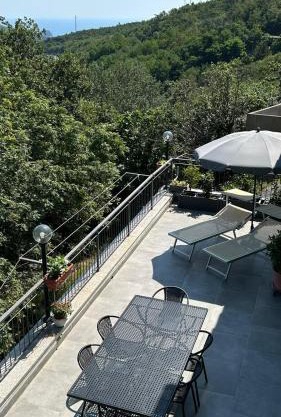 Mare E Monti Di Simonetta