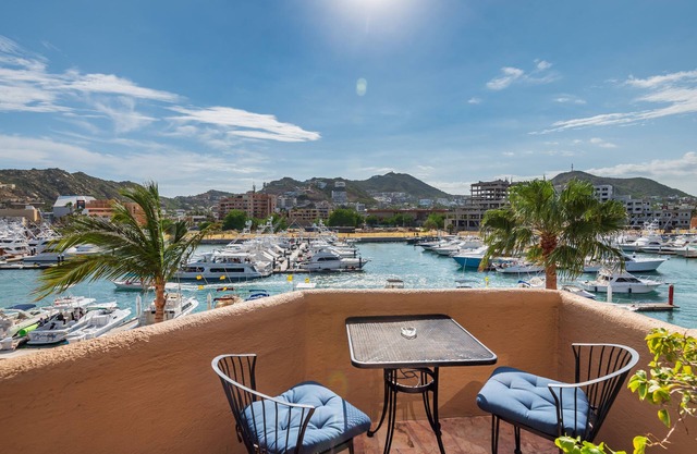 Marina Cabo Plaza Resort - Large Studio on Marina