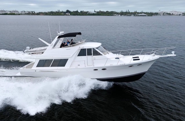 Marina Yacht Living Experience