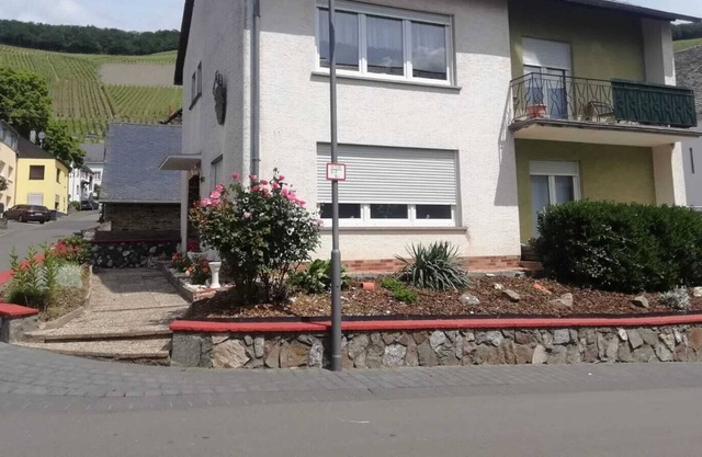 Marinas Ferienwohnung - Klüsserath / Mosel