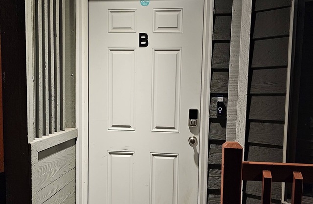 Marine View Townhouse