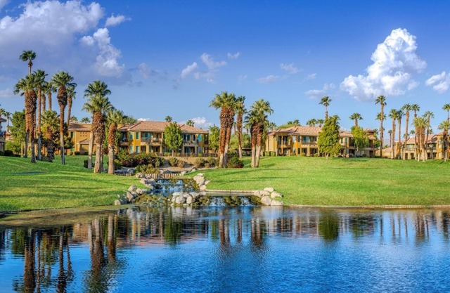 Marriott's Desert Springs Villas-Spacious 2 BR villa-fabulous golf and pools!