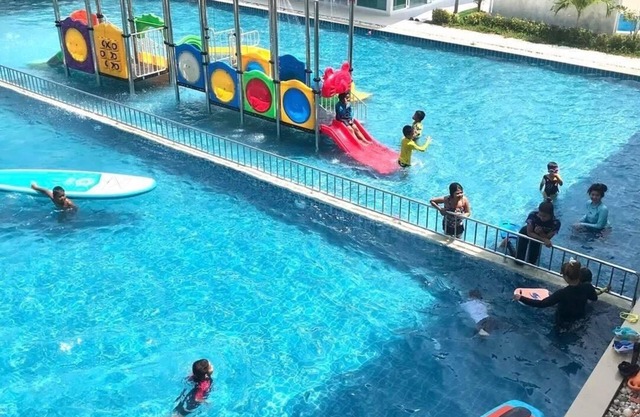 Marshal Resort