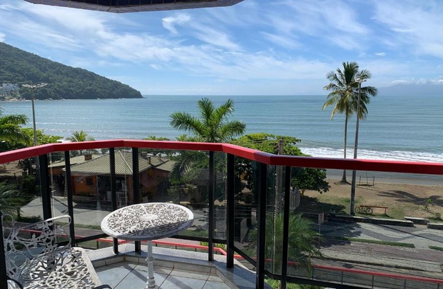 Martim de Sá de frente pro mar