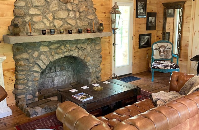 Martin Van Buren historical Log cabin