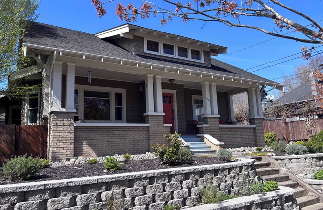 Marvelous apartment in North Tacoma, near UPS
