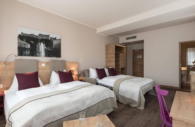 MAX70 Suite Balcony - HOTEL max70