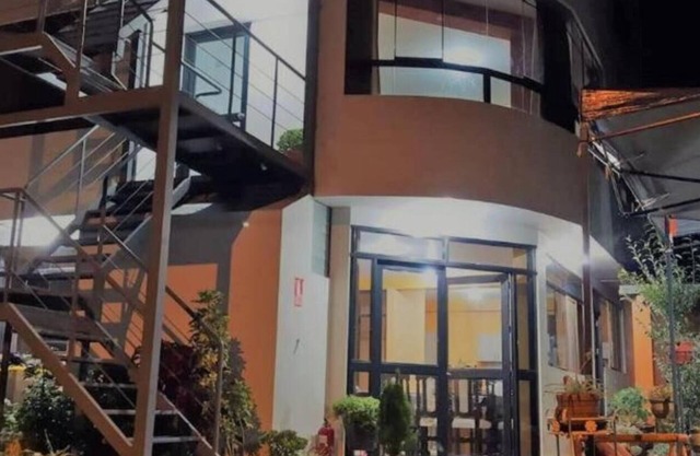 Maxis House