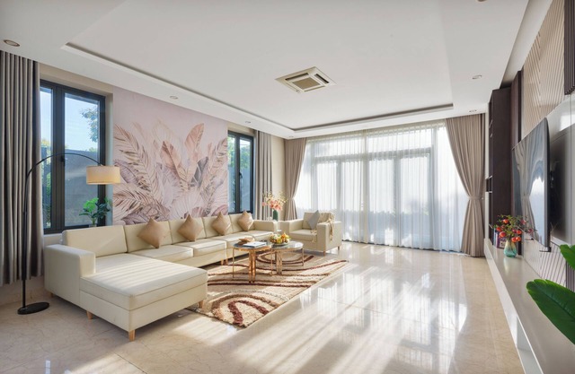 May Crystal Pool Villa 6BR Jazacuzzi - 3mins to My Khe beach