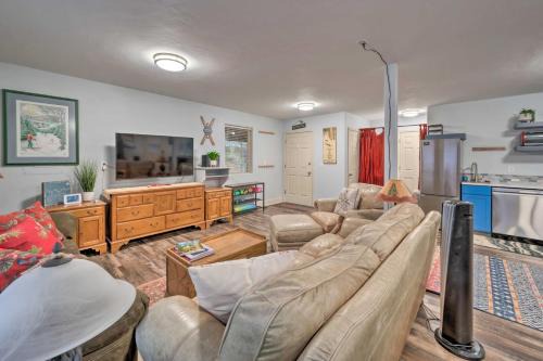 McCall Gem with Hot Tub AC Beach Fire Pit