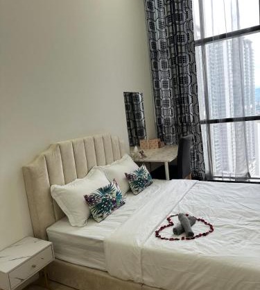 MCity Jalan Ampang 5mins KLCC, Gleneagles Hospital