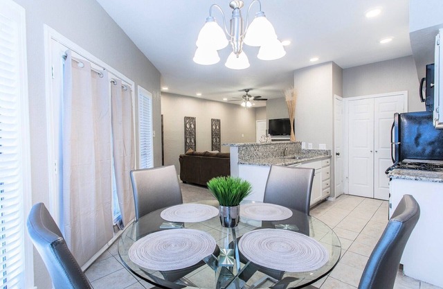 Medical Center Condo for Medical Students, Professionals and Small Families.