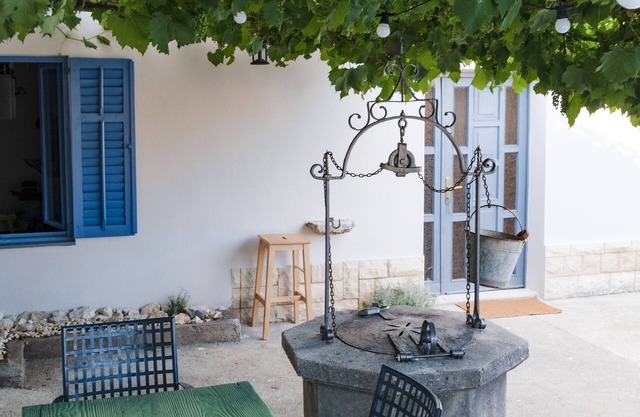 Mediterranean House with private pool & garden near Crikvenica
