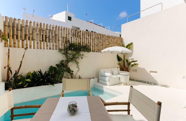 Menorca: Large design house in the center of Ciutadella