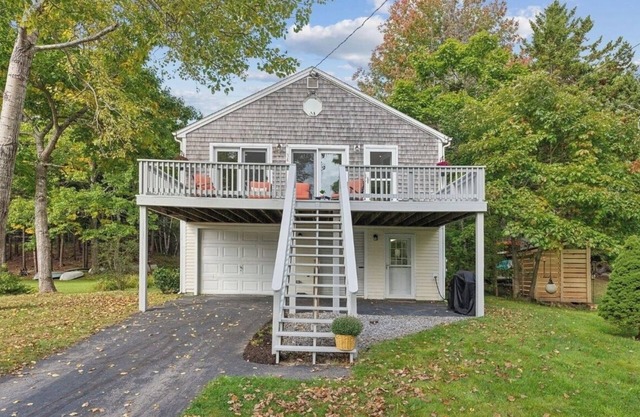 Mere Point Coastal Cottage