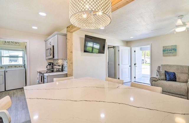 Merritt Island Home w/Spa - 8 Mi to Cocoa Beach!