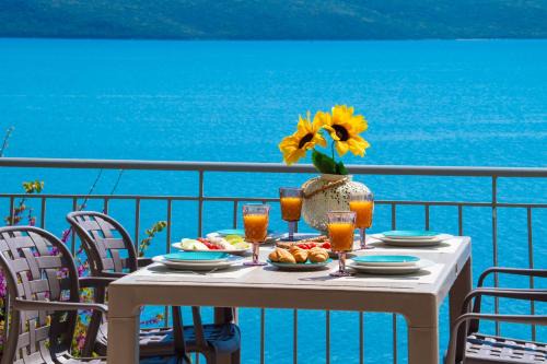 Meteora Suites