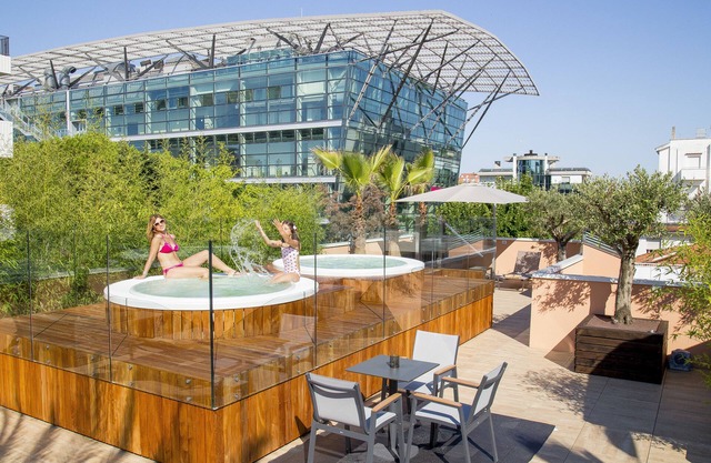 Metropol Ceccarini Suite - Luxury apartments