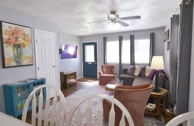 Meyer's Place: Your Home Away in Bloomington