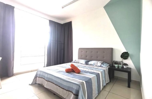 Mh Platinum/Gombak- Room only