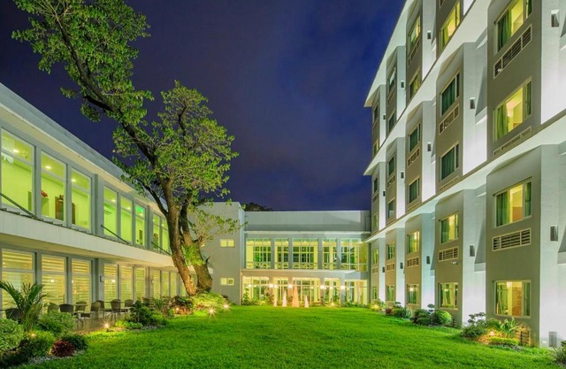 Microtel by Wyndham UP Technohub